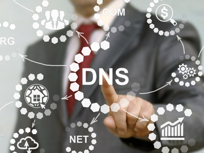 free DNS hosting